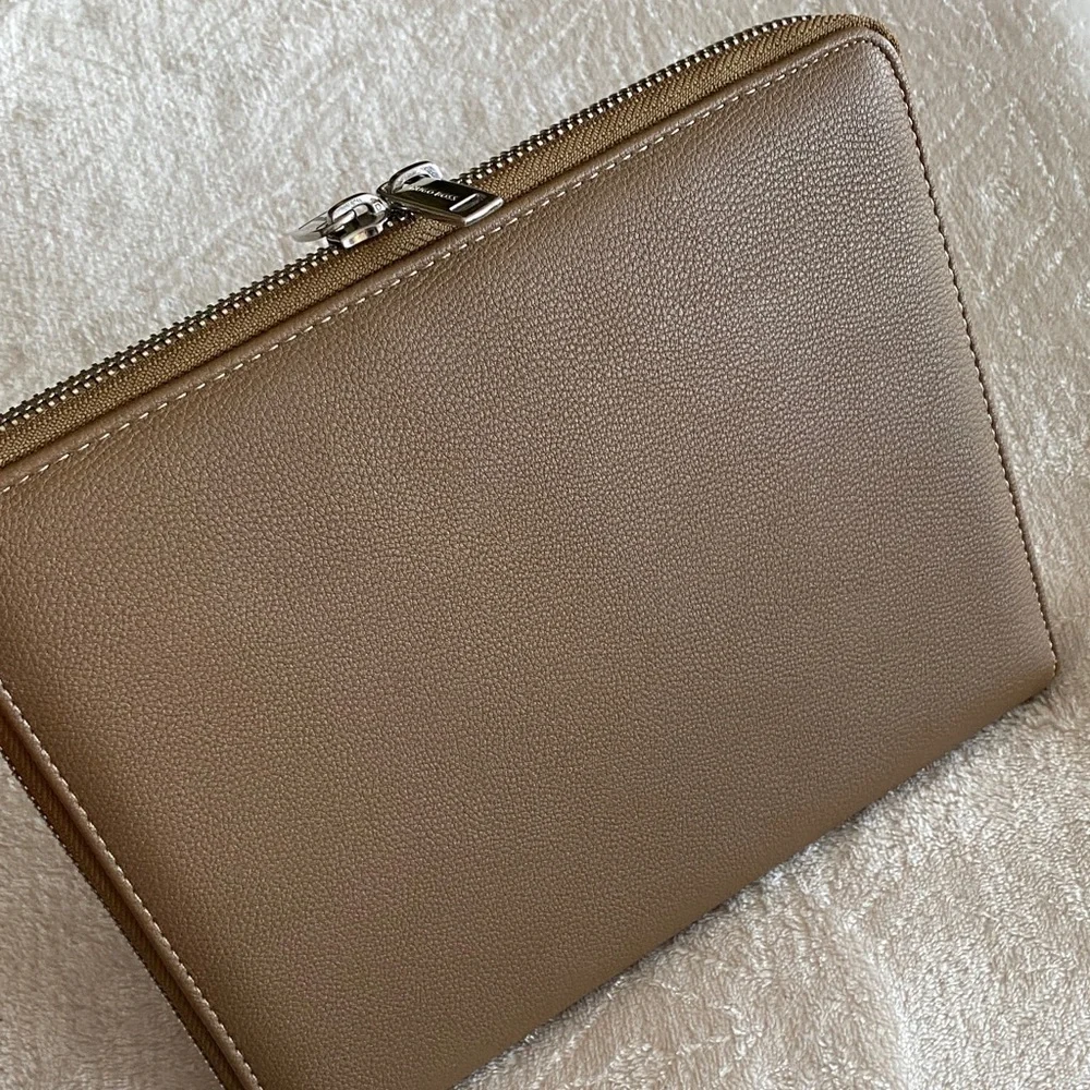 Hugo Boss Tan Leather A5 office folder